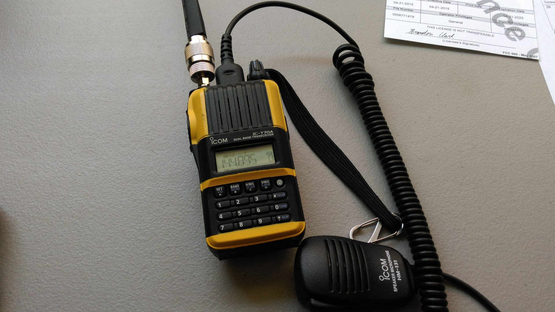 Amateur handheld radio